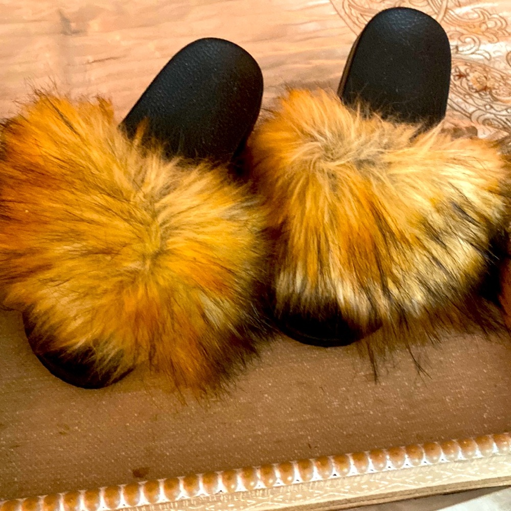 Hard sole fuzzy slippers
